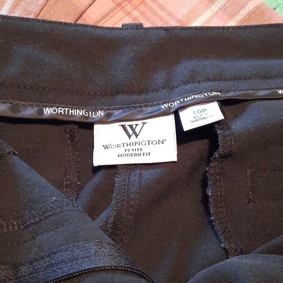 Capri's - Picture 2 of 3